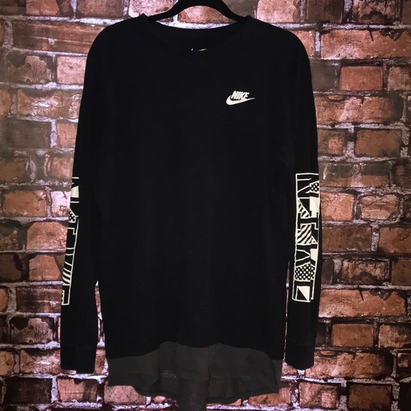 the nike tee athletic cut long sleeve